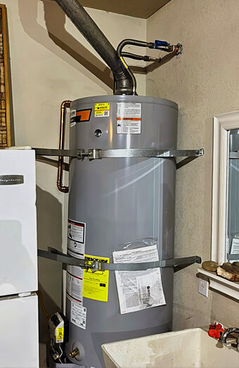 https://perthhotwaterservices.com.au/uploads/2025/06/electric-hot-water-system-58767.jpg
