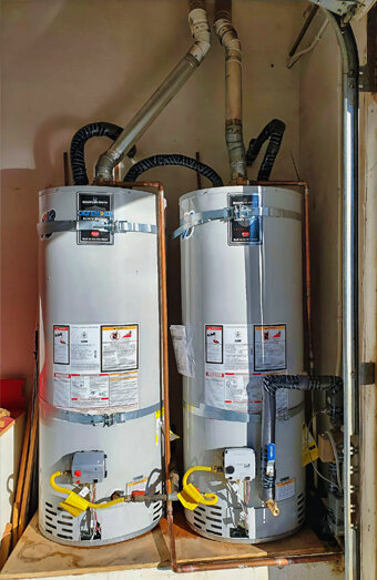 https://perthhotwaterservices.com.au/uploads/2025/06/gas-hot-water-system-93779.jpg
