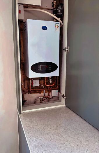 https://perthhotwaterservices.com.au/uploads/2025/06/instant-hot-water-systems-44293.jpg